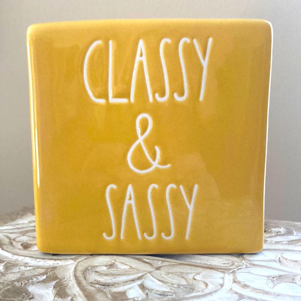 🥰 NWT - CLASSY & SASSY- office desk reminder gift paper weight ceramic sign 🥰